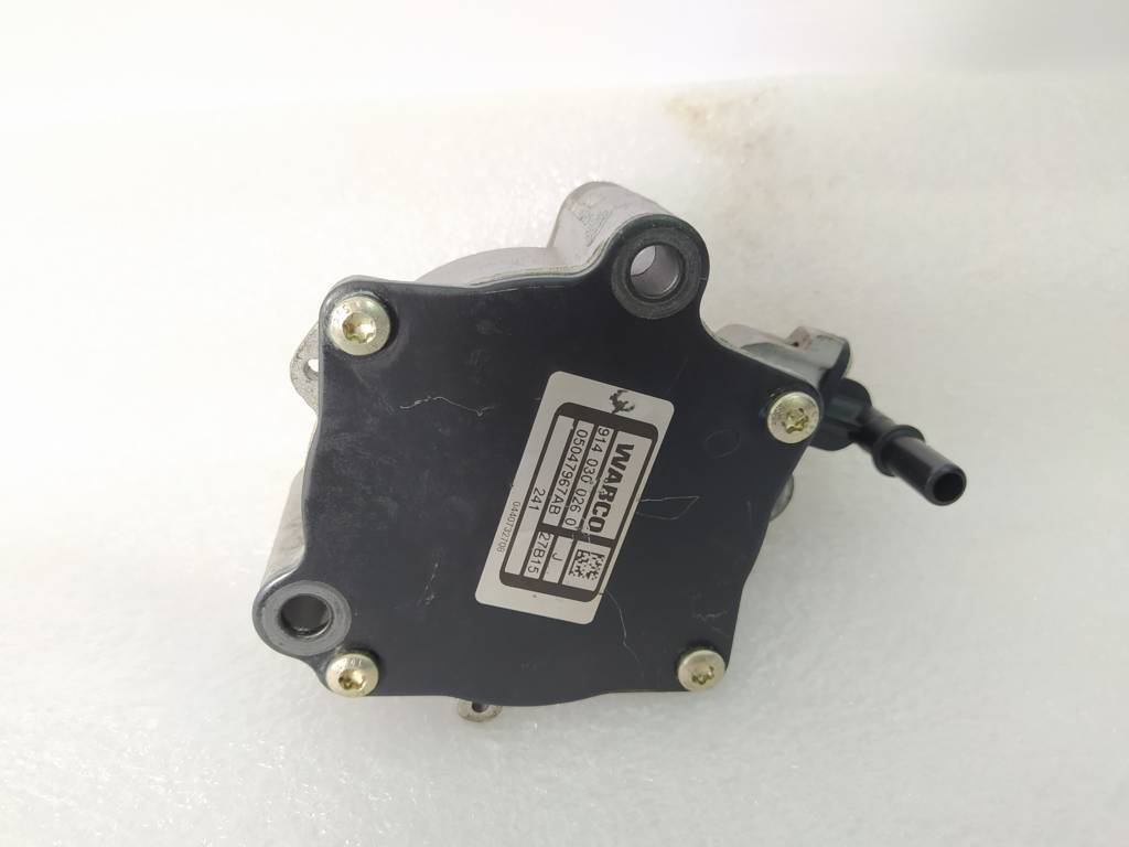 200 limited Вакуумный насос Chrysler 200 Limited 2014-2019 5048401AB Chrysler 200 Limited 4