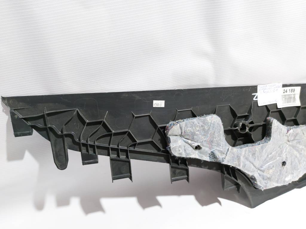 Passat s Обшивка консоли центральной правая Volkswagen Passat S 2012-2019 561863046A82V Volkswagen Passat S 7