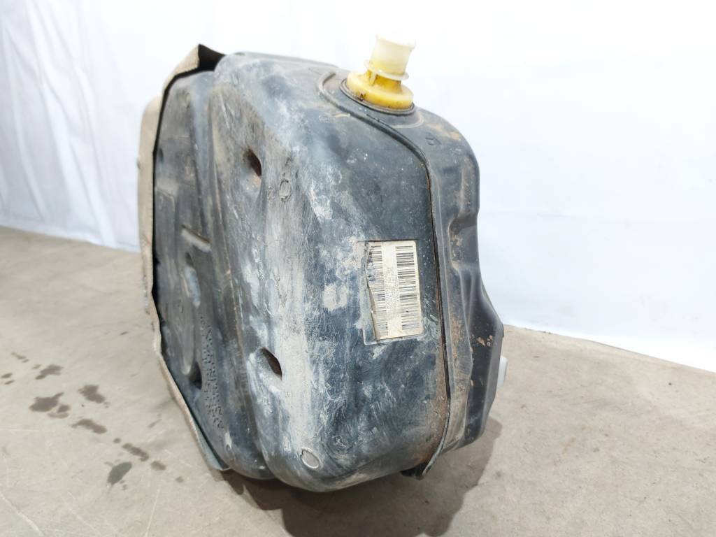 Dart Топливный бак Dodge Dart 2013-2019 68166587AD Dodge Dart 27