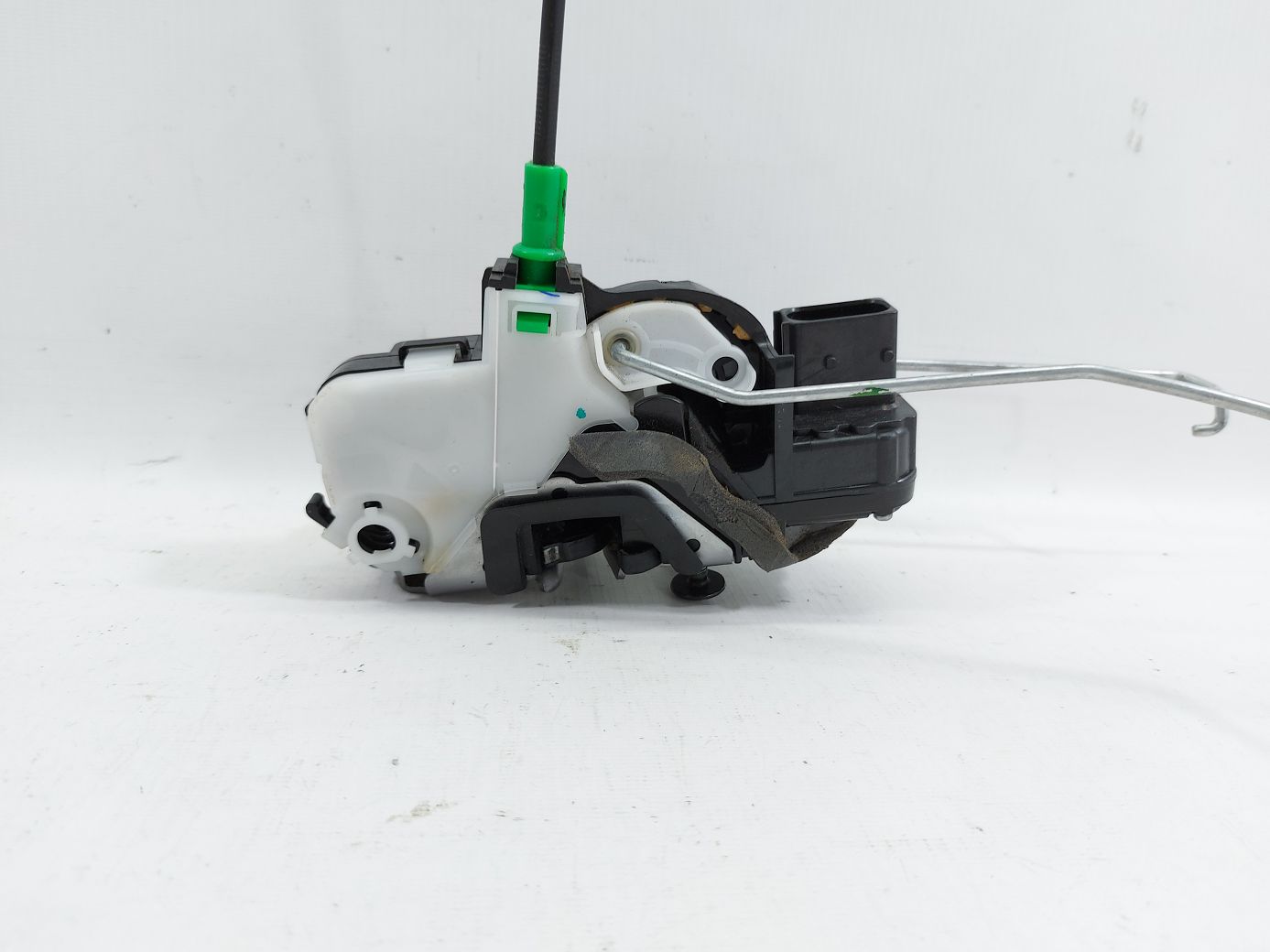 Trax Замок двери передней правой Chevrolet Trax 2015-2021 13579523 Chevrolet Trax 2 Trax Замок двери передней правой Chevrolet Trax 2015-2021 13579523 Chevrolet Trax 2