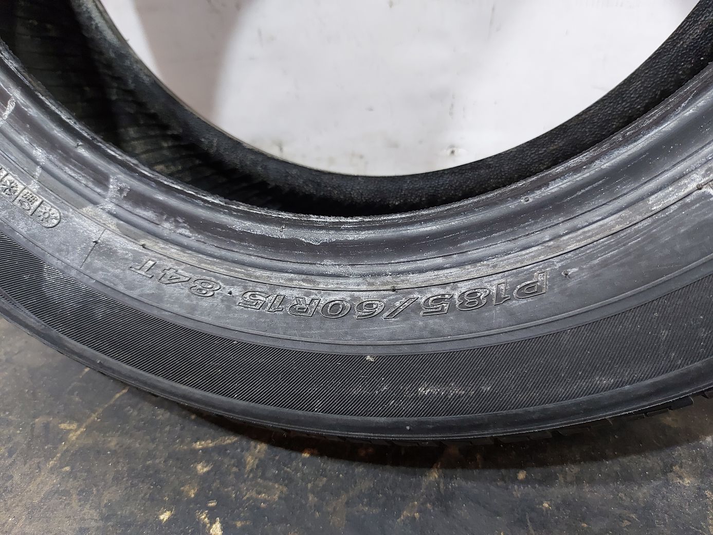 Всесезонные шины Резина Hankook Optimo 185/60R15 7