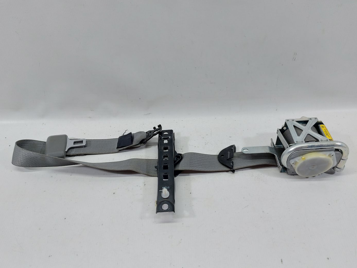 Malibu. Ремінь безпеки передній правий Chevrolet Malibu 2013 19259867 Chevrolet Malibu