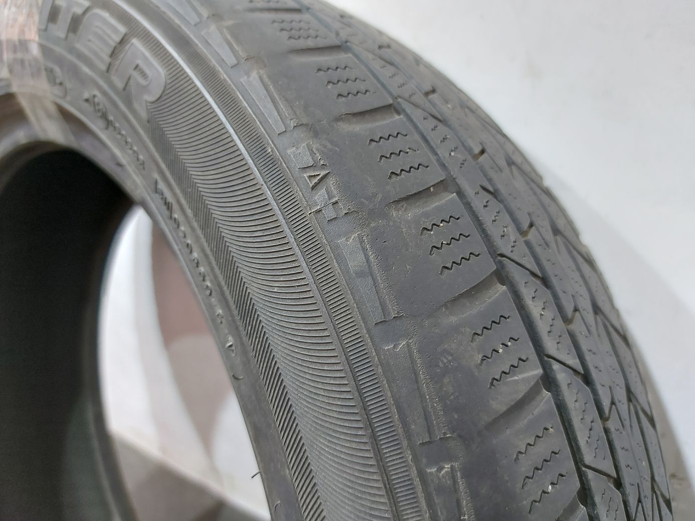 Зимние шины Резина Falken Euro winter 175/60R16 8