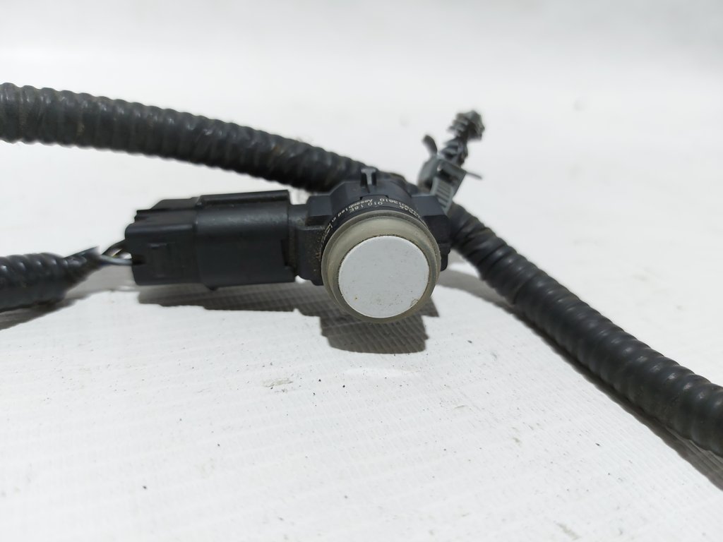 Impala Датчик парктроніка задній Chevrolet Impala 2014-2020 23428268 Chevrolet Impala 2