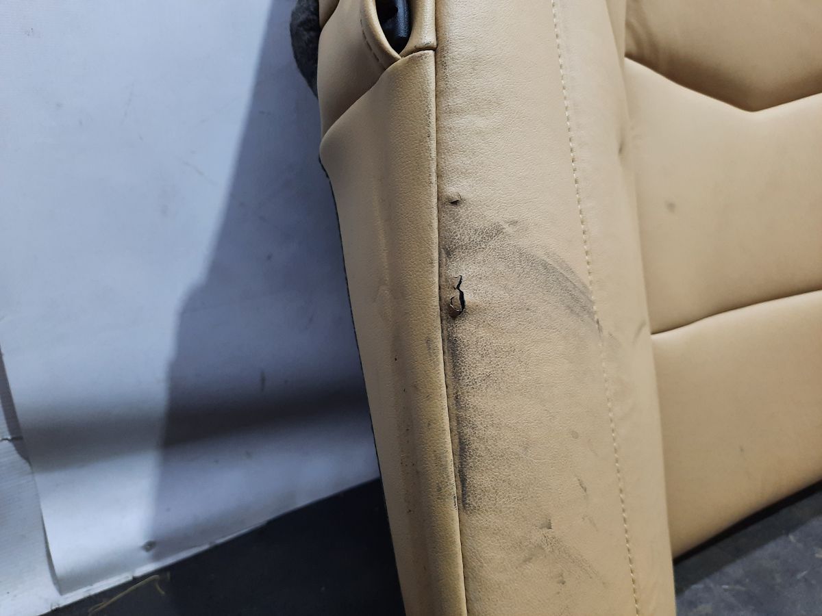 Ats Спинка заднего ряда сидений Cadillac ATS 2013-2014 22904869 Cadillac ATS 7