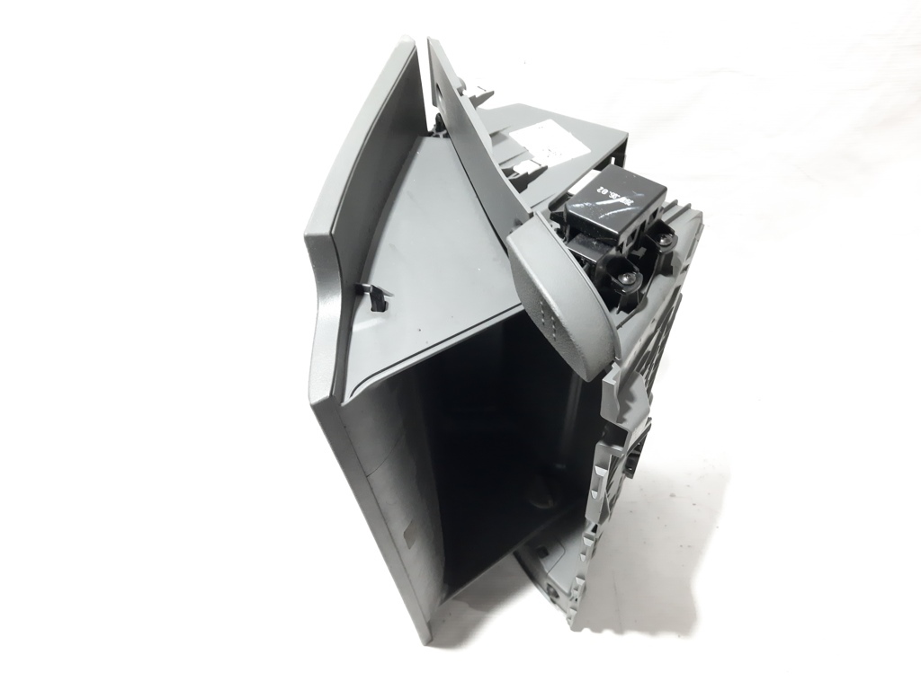 Forte Бардачок Kia Forte 2017-2018 84510B0010BGG Kia Forte 12