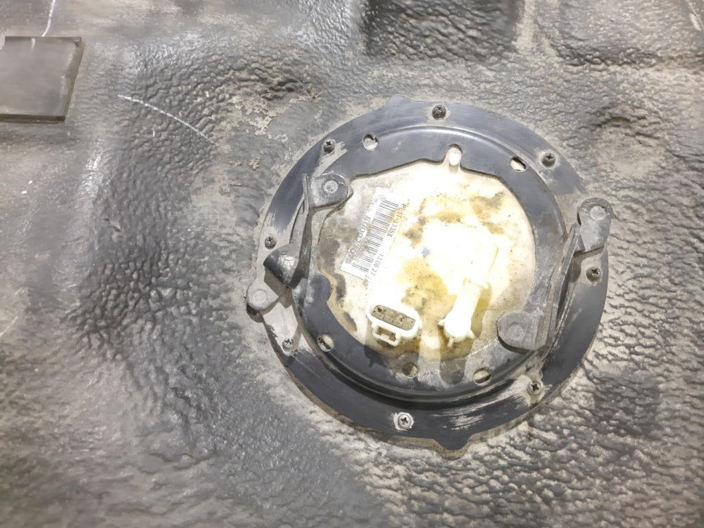 6 Бензобак Mazda 6 2014-2019 GJR942110D Mazda 6 13