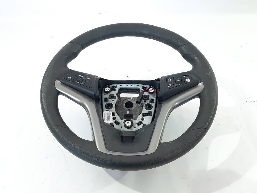 Malibu. Кермо Chevrolet Malibu 2014-2016 23177781 Chevrolet Malibu