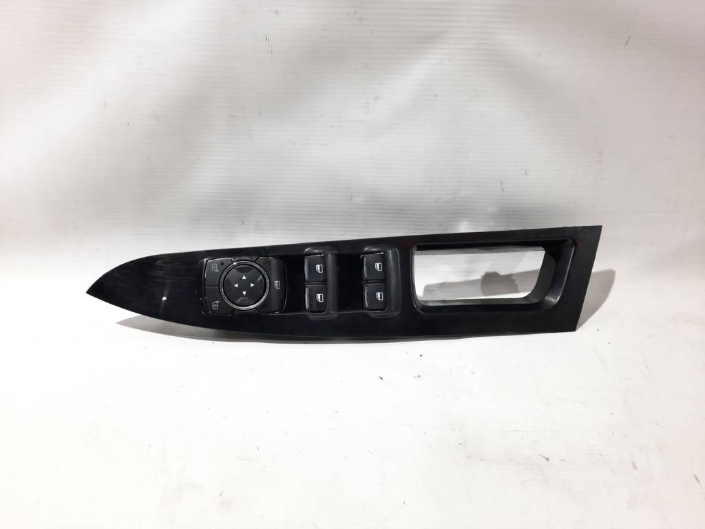 Fusion hybrid. Кнопки керування склопідйомниками двері лівої Ford Fusion Hybrid 2013-2020 DG9Z14529AA Ford Fusion Hybrid