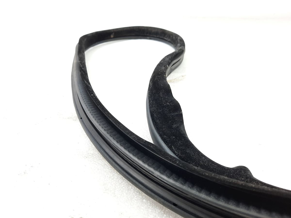 Xf Ущільнювальна гумка отвору дверей задньої лев/прав Jaguar XF 2009-2015 C2Z23512 Jaguar XF 2