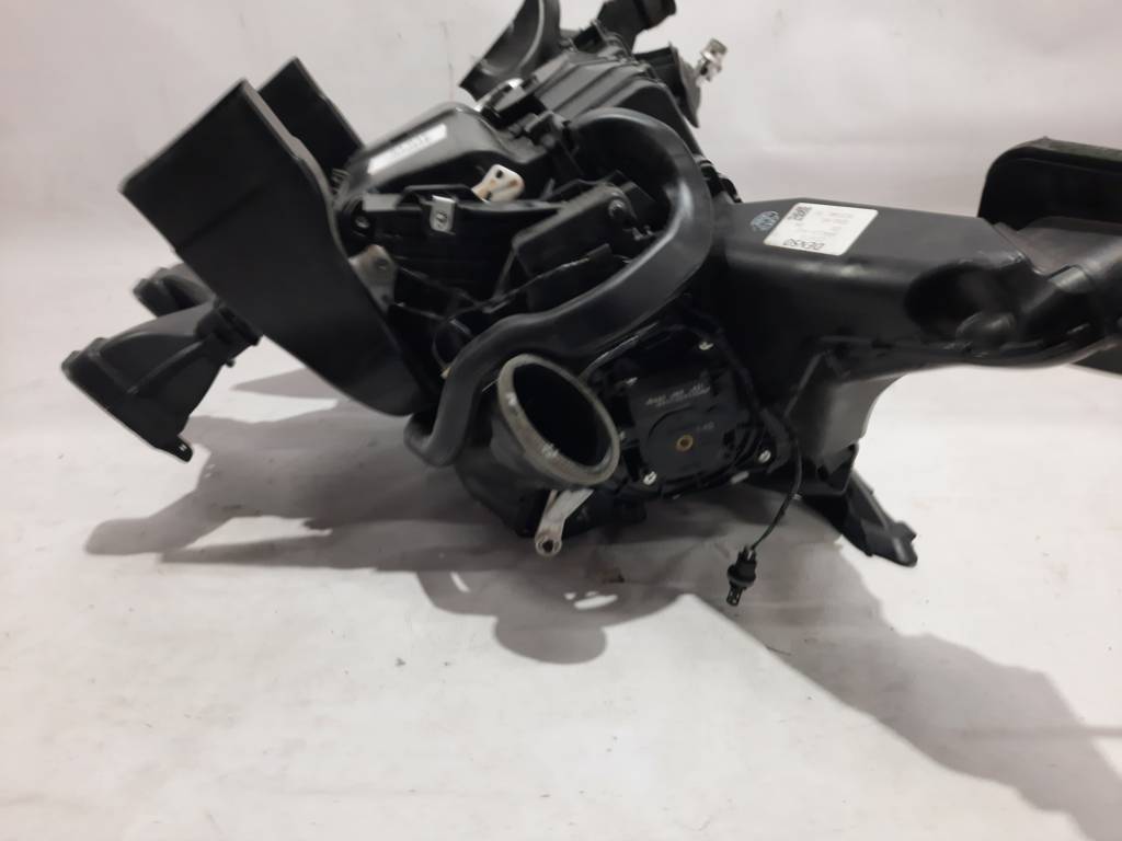 Товари з дефектами Піч (дефект) Cadillac ATS 2013-2019 22799389 Cadillac ATS 21