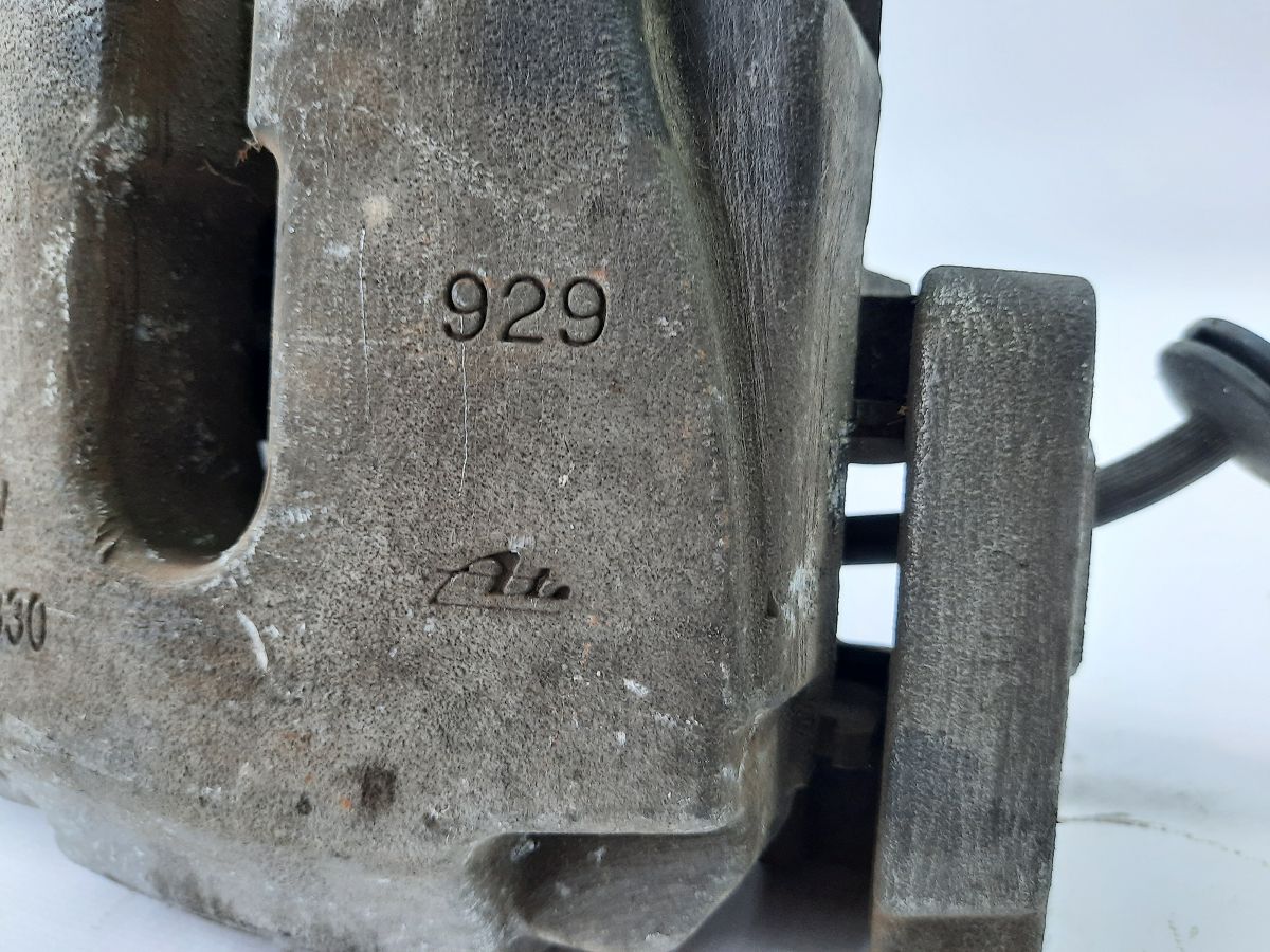 5 series Суппорт тормозной передний правый BMW 5 series 2011-2016 34116791920 BMW 5 series 3