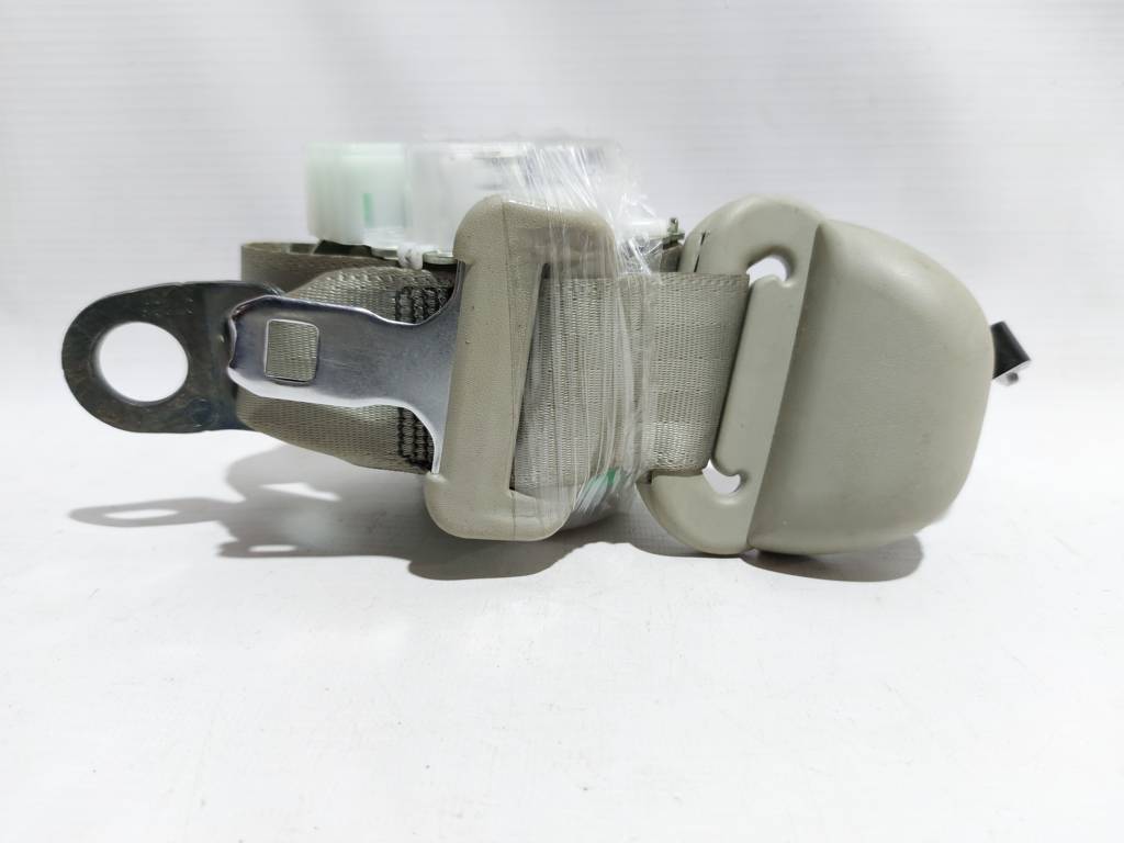 Sienna Ремінь безпеки третього ряду сидінь лівий Toyota SIENNA 2015-2020 73570-08032-B5 Toyota SIENNA 4 Sienna Ремінь безпеки третього ряду сидінь лівий Toyota SIENNA 2015-2020 73570-08032-B5 Toyota SIENNA 4