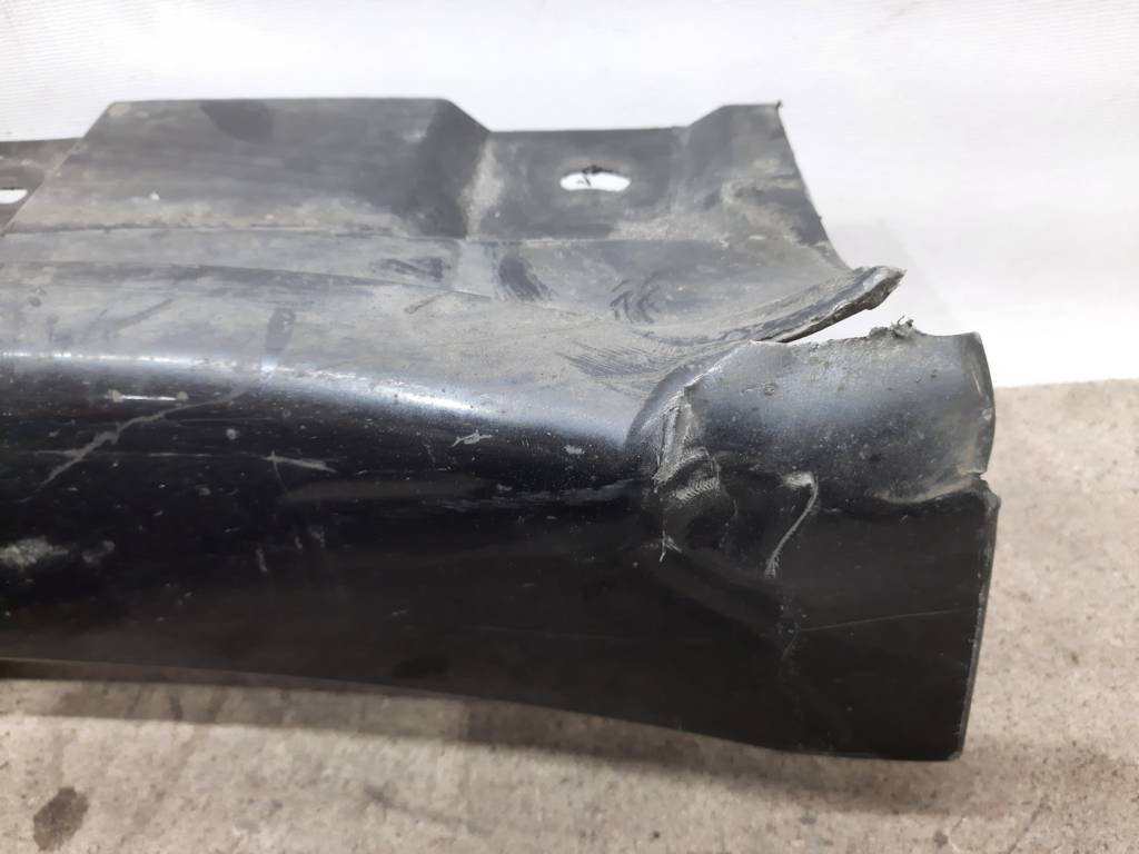 7 series Поріг лівий (пластик) BMW 7 2009-2015 51777225923 BMW 7 10