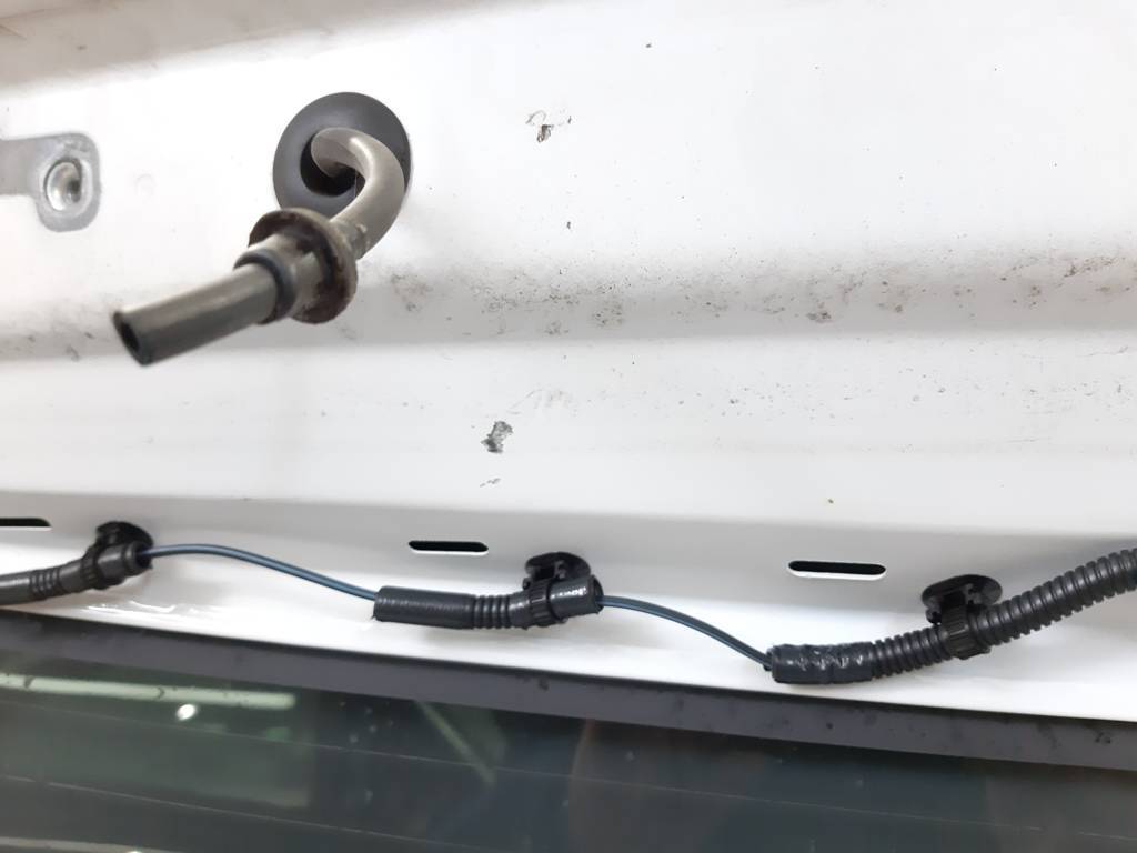 Patriot Кришка багажника задні двері (дефект) Jeep Patriot 2007-2017 68279277AA Jeep Patriot 62