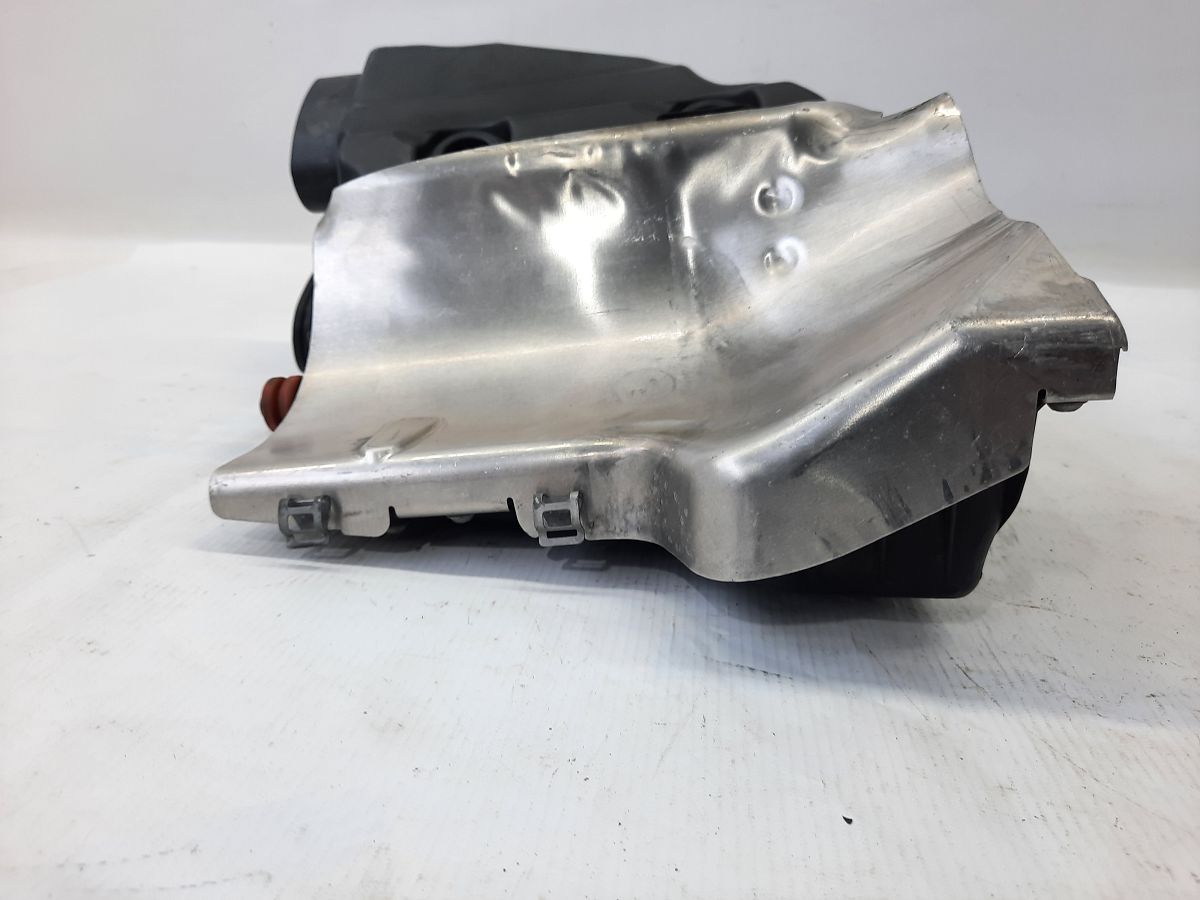 7 series Корпус повітряного фільтра лівий BMW 7 2012 13717577464 BMW 7 2