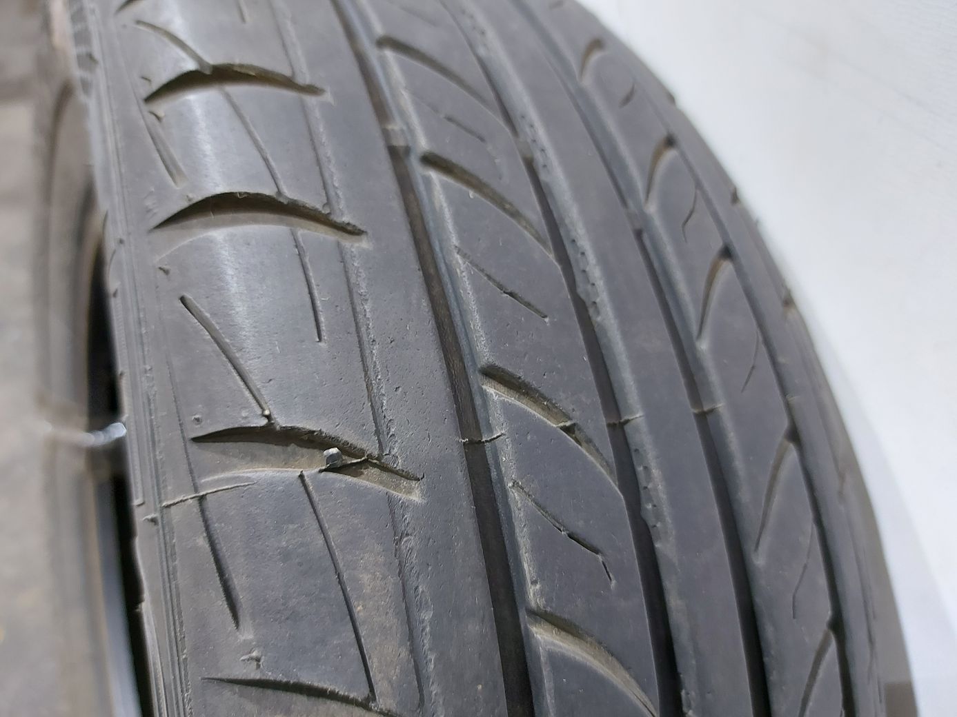  Резина Rosava Itegro 185/70R14  ( L 300 ) 9