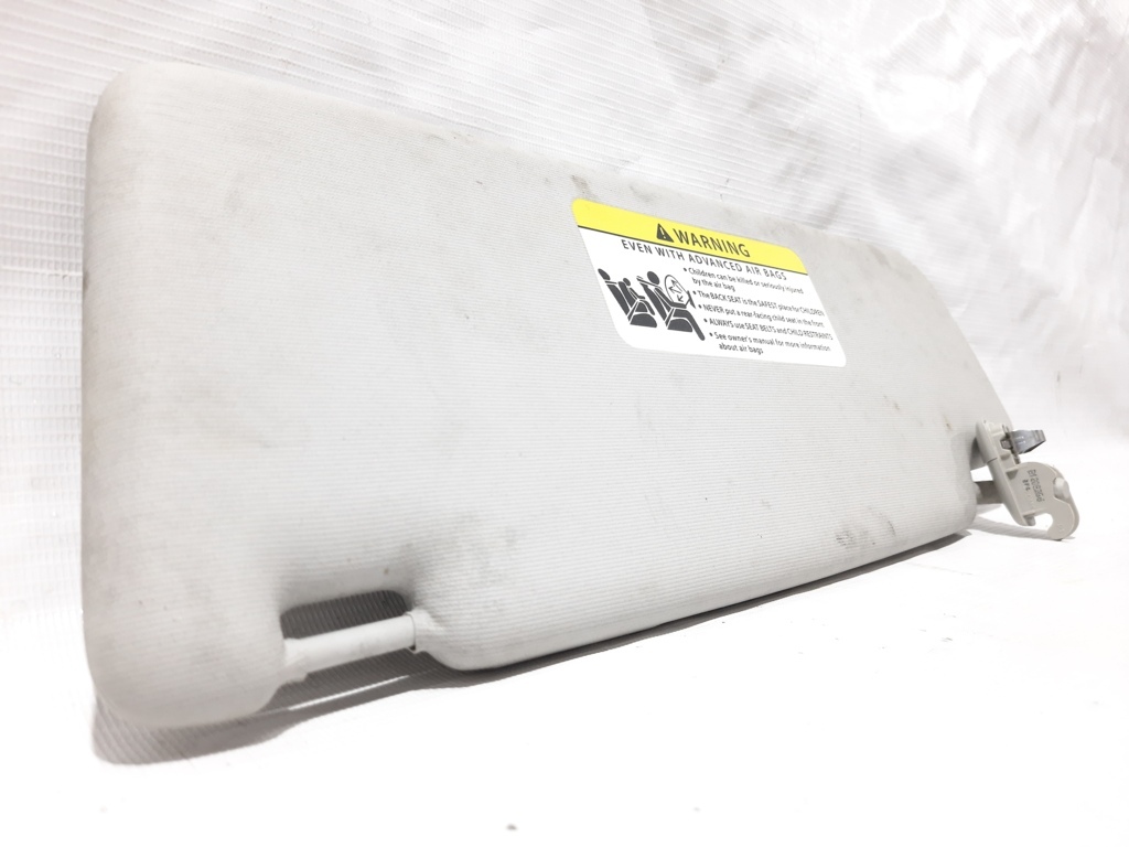 Passat s Козирок сонцезахисний пасажир Volkswagen Passat S 2012-2016 561857552A4T6 Volkswagen Passat S 7 Passat s Козирок сонцезахисний пасажир Volkswagen Passat S 2012-2016 561857552A4T6 Volkswagen Passat S 7