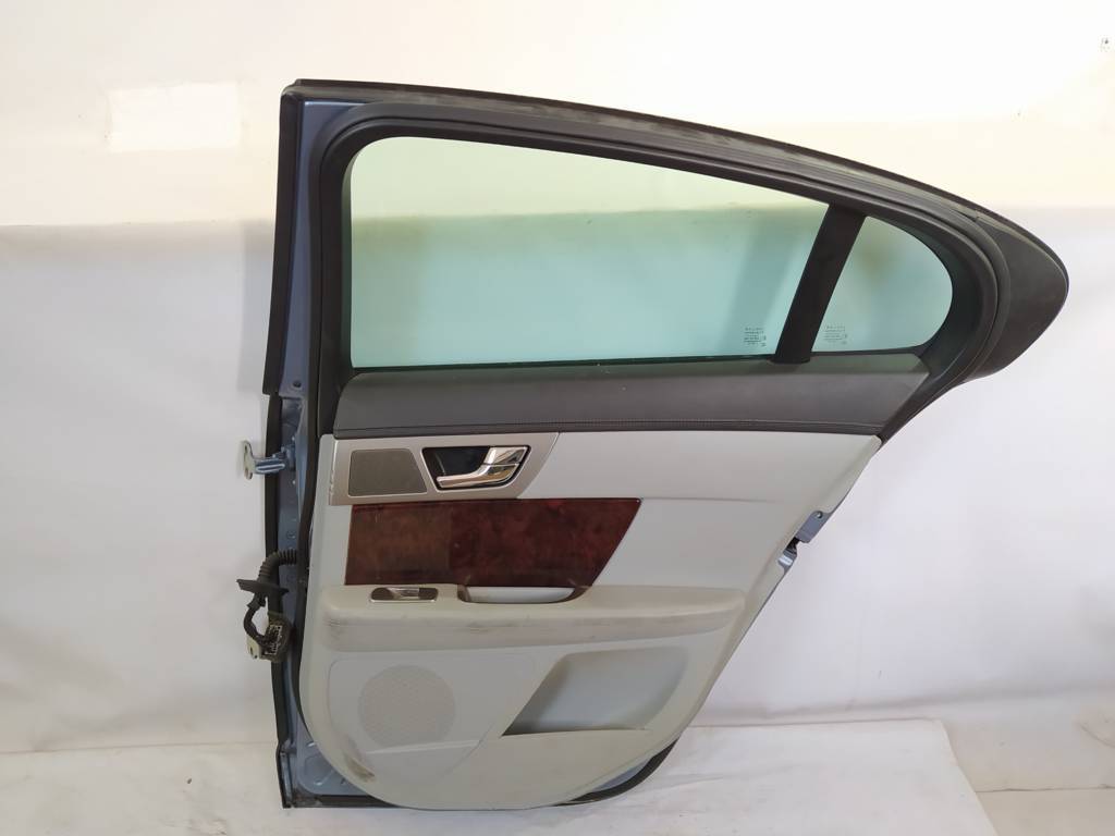 Xf Двері задні права Jaguar XF 2009-2015 C2Z2013 Jaguar XF 4