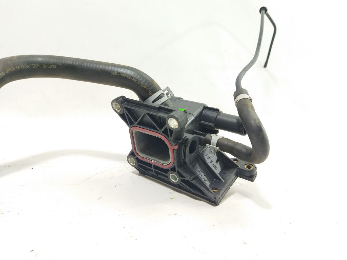 Escape Фланець системи охолодження Ford Escape 2013-2019 6S4Z8K556A Ford Escape 3