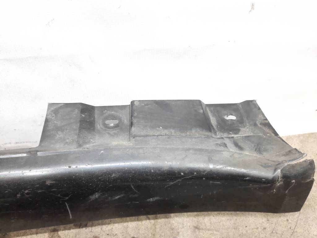 7 series Поріг лівий (пластик) BMW 7 2009-2015 51777225923 BMW 7 8