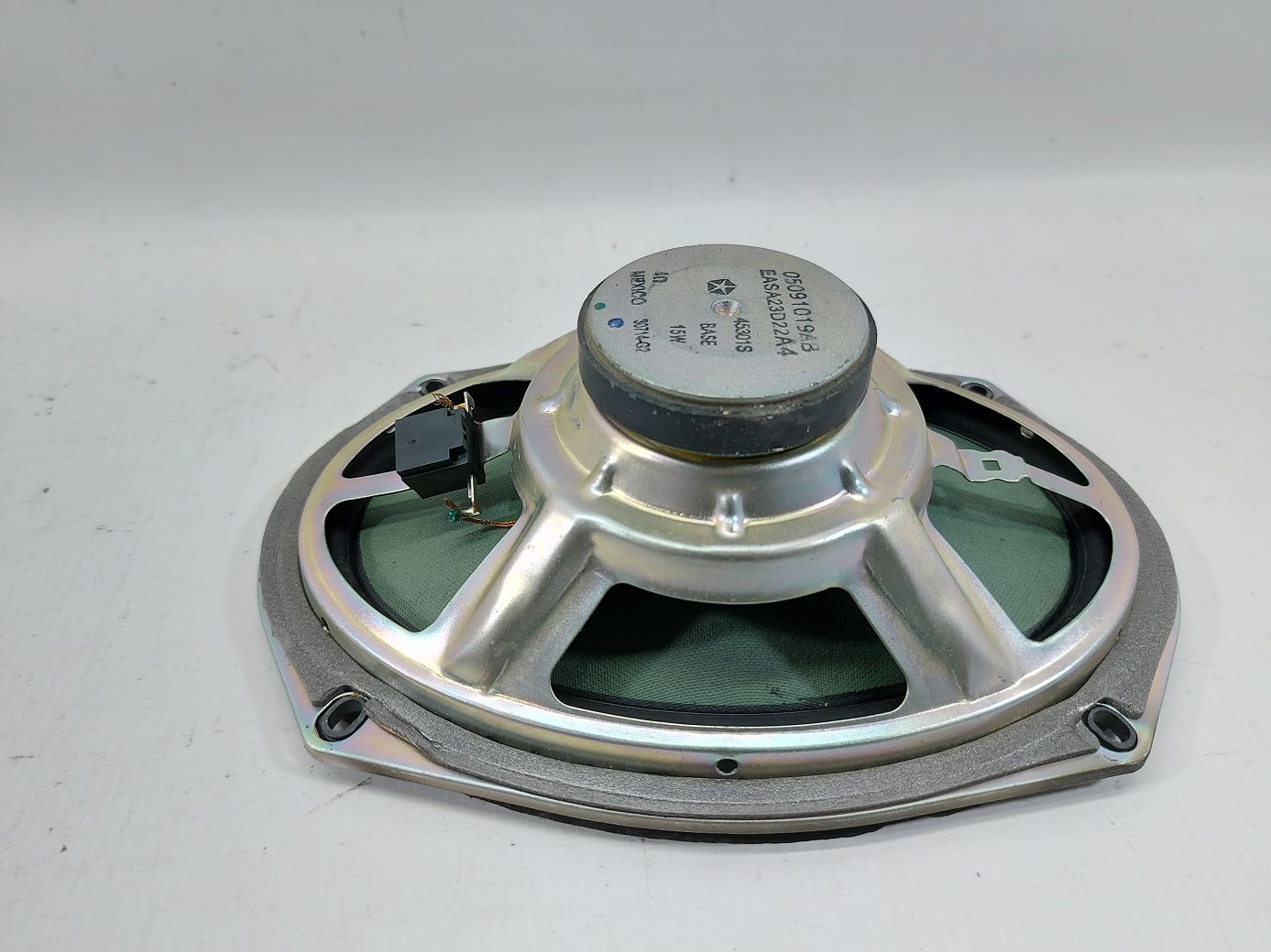 200 limited Динамік задньої полиці лівий/правий Chrysler 200 Limited 2015-2017 5064358AB Chrysler 200 Limited 2