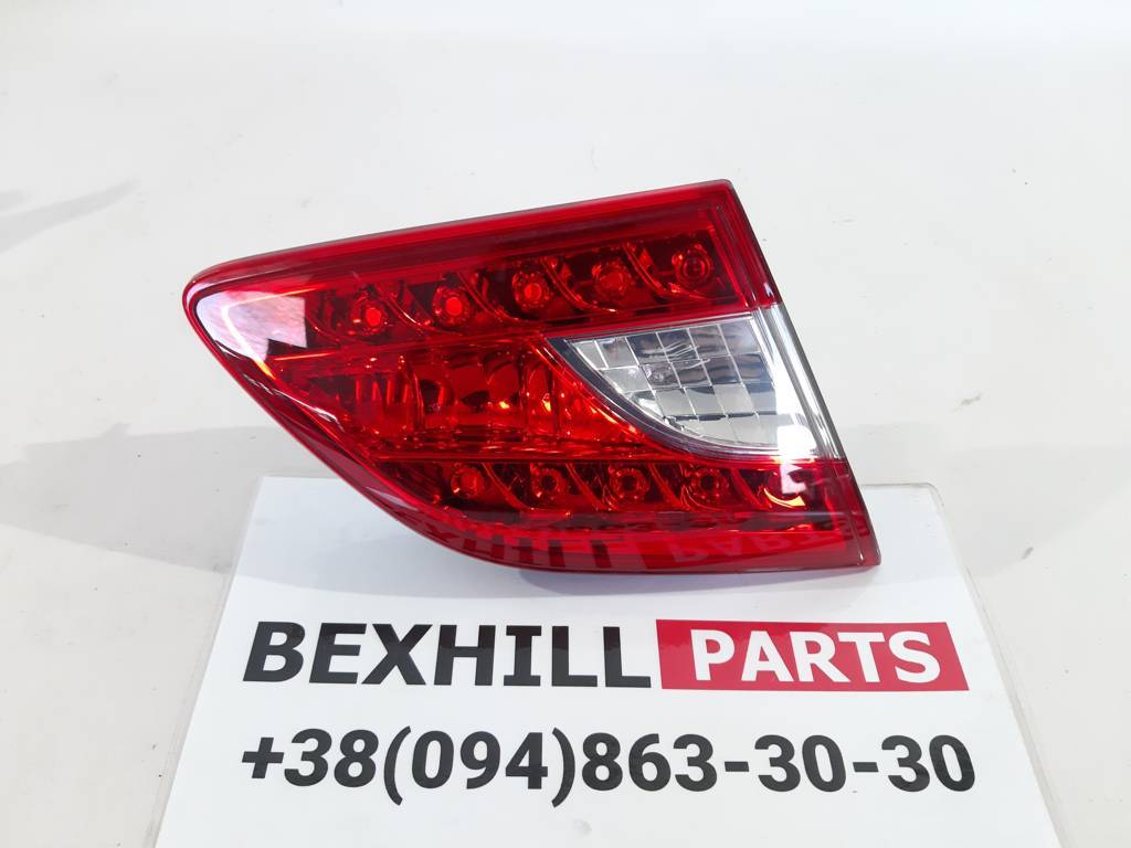 Sentra Ліхтар кришки багажника лівий Nissan Sentra 2013-2014 265553SH5A Nissan Sentra 7