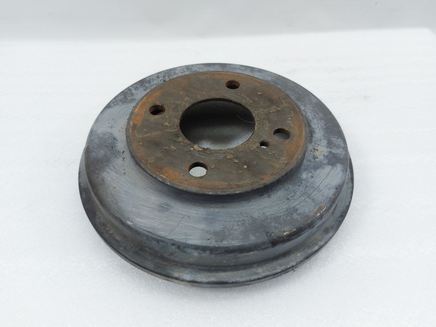 Fiesta. Барабан гальмівний задній лівий/правий Ford Fiesta 2014-2019 C1BZ1126A Ford Fiesta