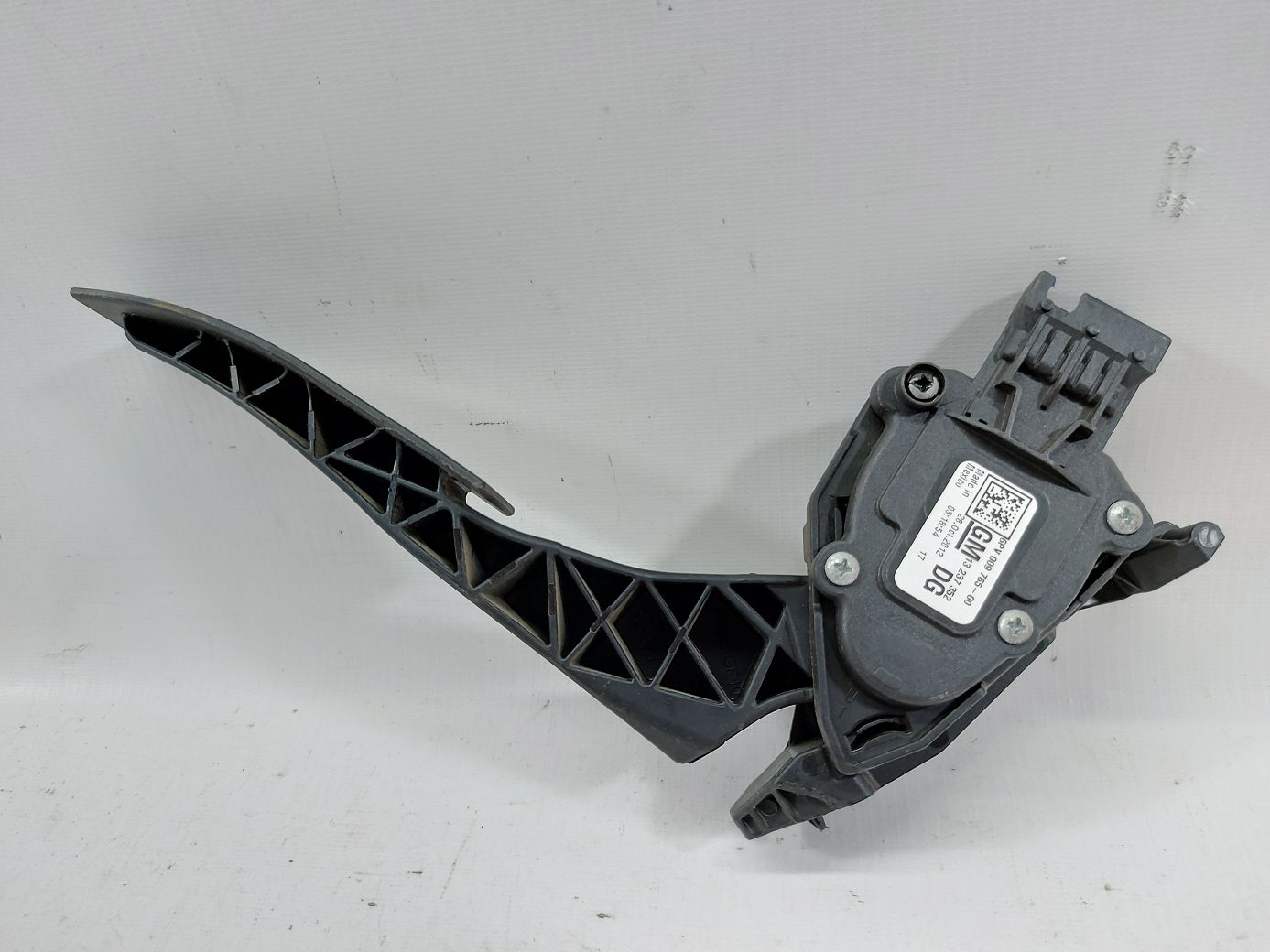 Malibu Педаль газу Chevrolet Malibu 2013-2015 13237352 Chevrolet Malibu 2 Malibu Педаль газу Chevrolet Malibu 2013-2015 13237352 Chevrolet Malibu 2