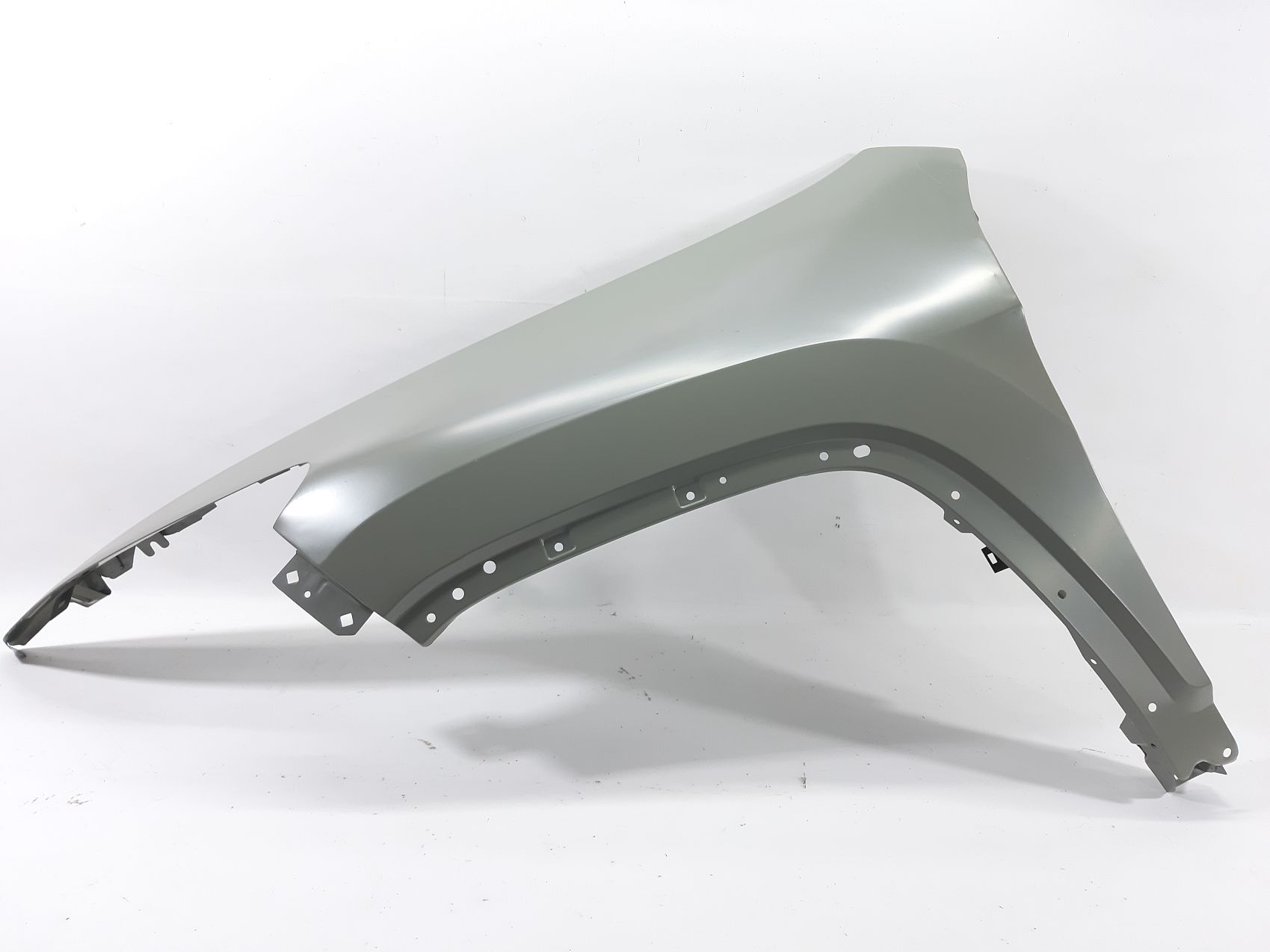 Крила. Крило ліве Jeep Cherokee KL 2014-2018 68103309AF