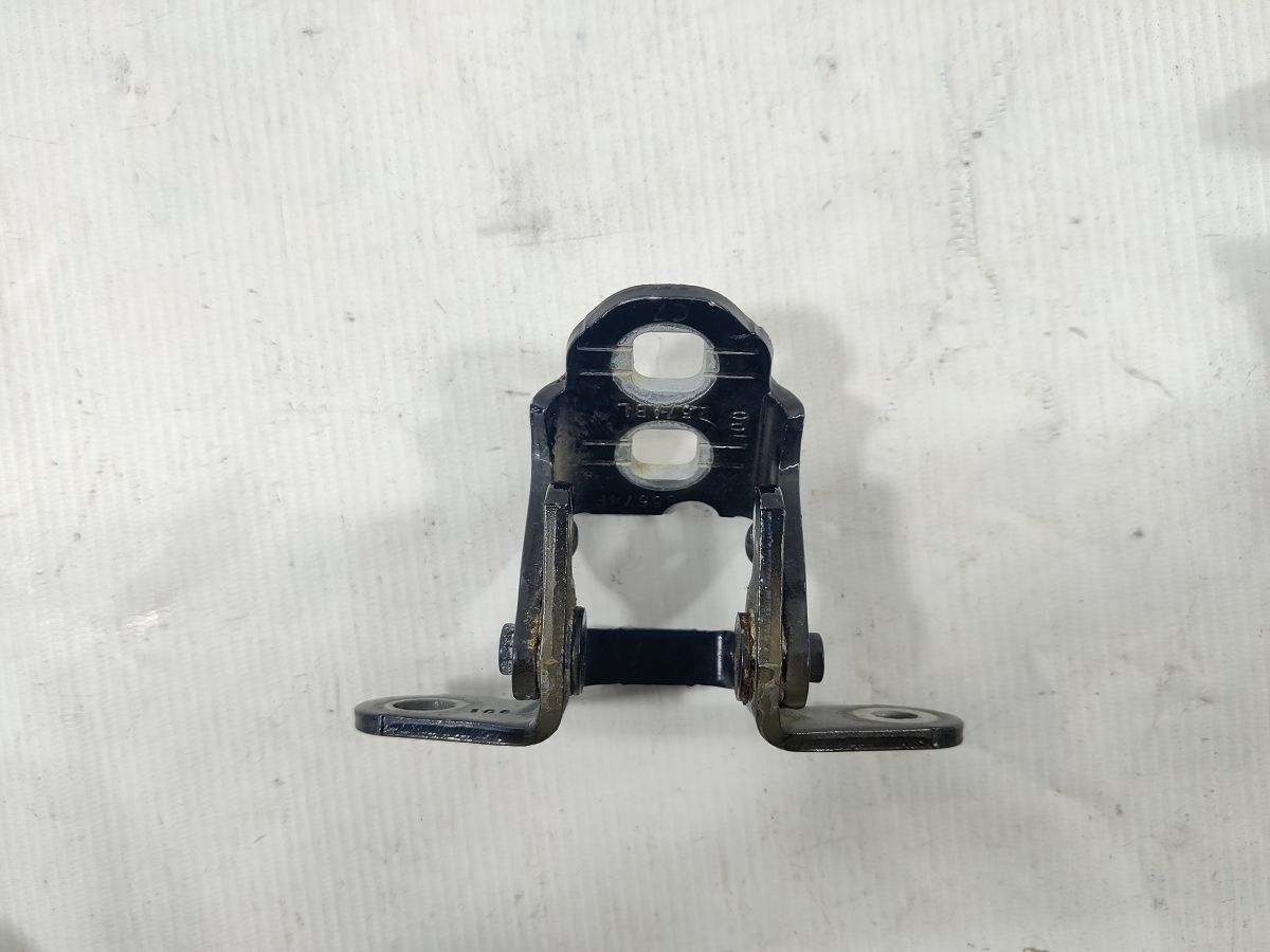 Compass Петля двери передней/задней правой верхняя Jeep Compass 2007-2017 5074256AB Jeep Compass 6