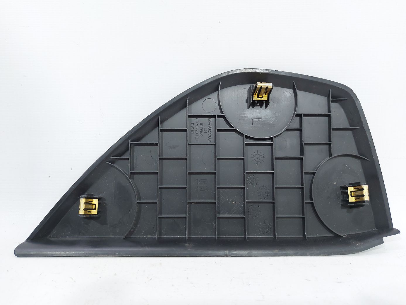 Equinox Накладка торпеди збоку ліва Chevrolet Equinox 2010-2017 15949327 Chevrolet Equinox 2