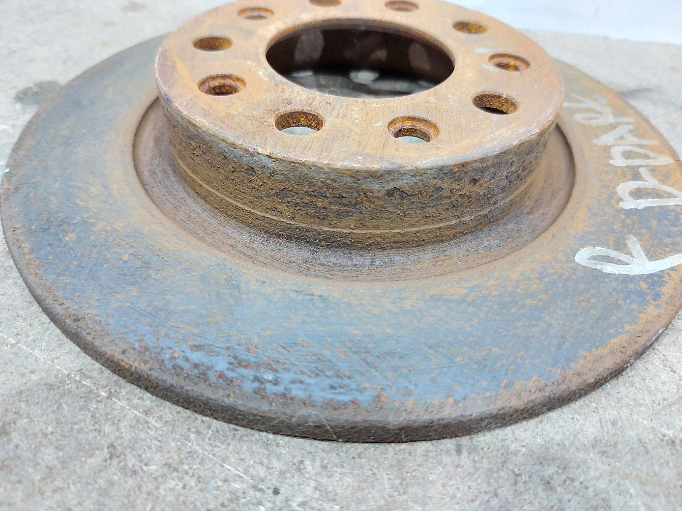 Dart Диск гальмівний задній лівий/правий Dodge Dart 2013-2019 68082121AB Dodge Dart 29