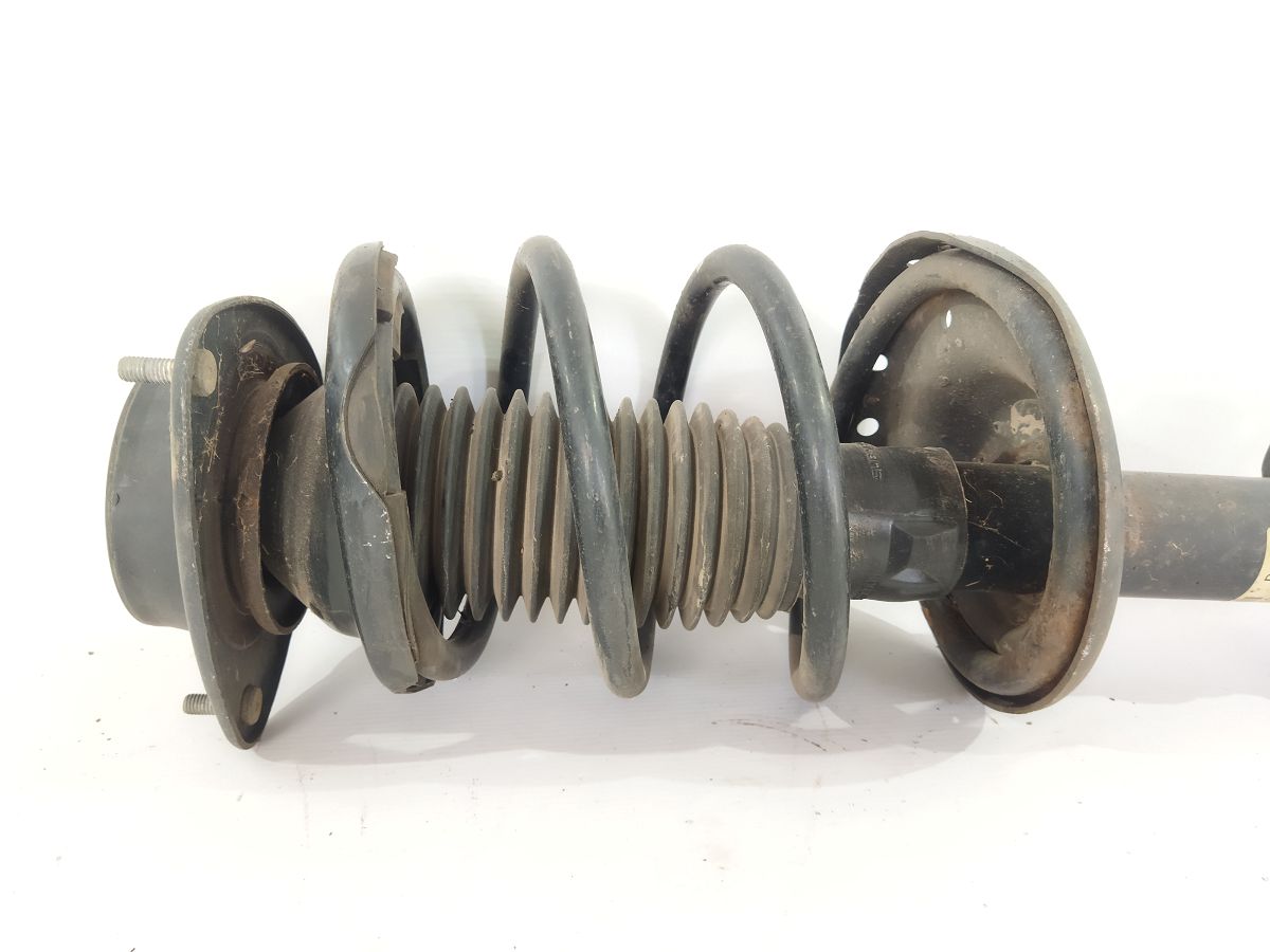 Forester Стійка амортизатора передня права Subaru Forester 2014-2018 20310SG001 Subaru Forester 5