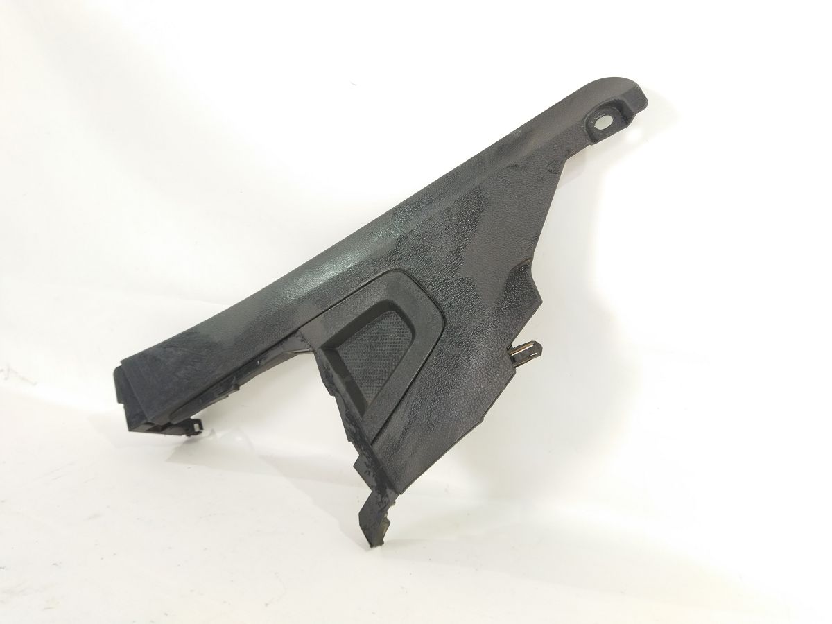 Forester Обшивка центральной консоли левая Subaru Forester 2014-2018 66241SG030 Subaru Forester 2