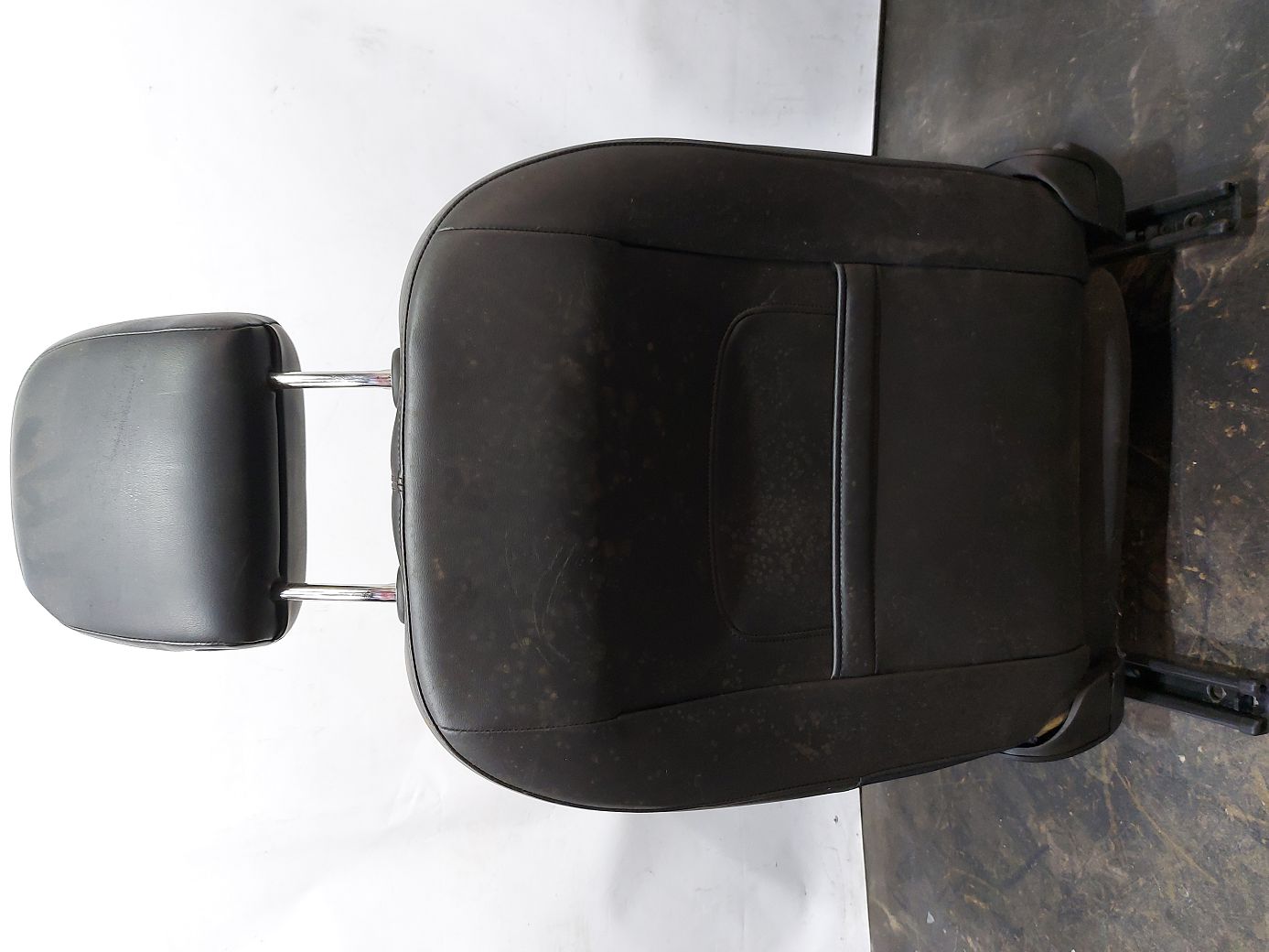 Regal Сидение пассажирское (черная кожа) Buick Regal 2014-2017 23191394 Buick Regal 6