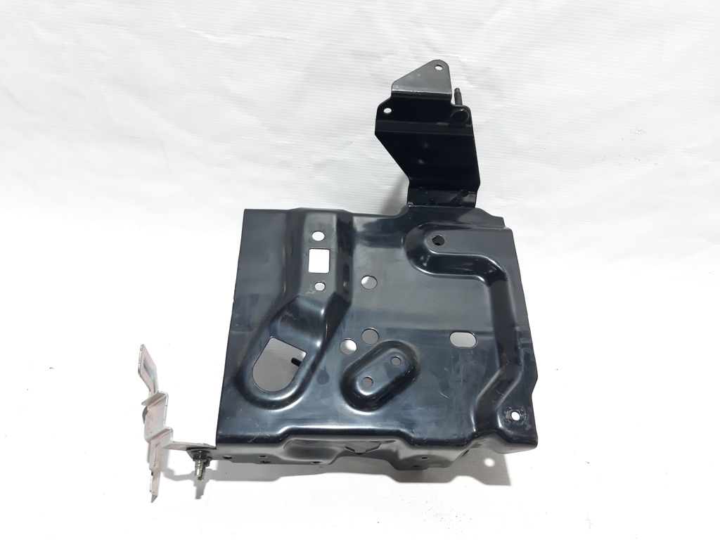 Rogue Подиум под АКБ Nissan Rogue 2014-2018 237144BA0B Nissan Rogue 4 Rogue Подиум под АКБ Nissan Rogue 2014-2018 237144BA0B Nissan Rogue 4