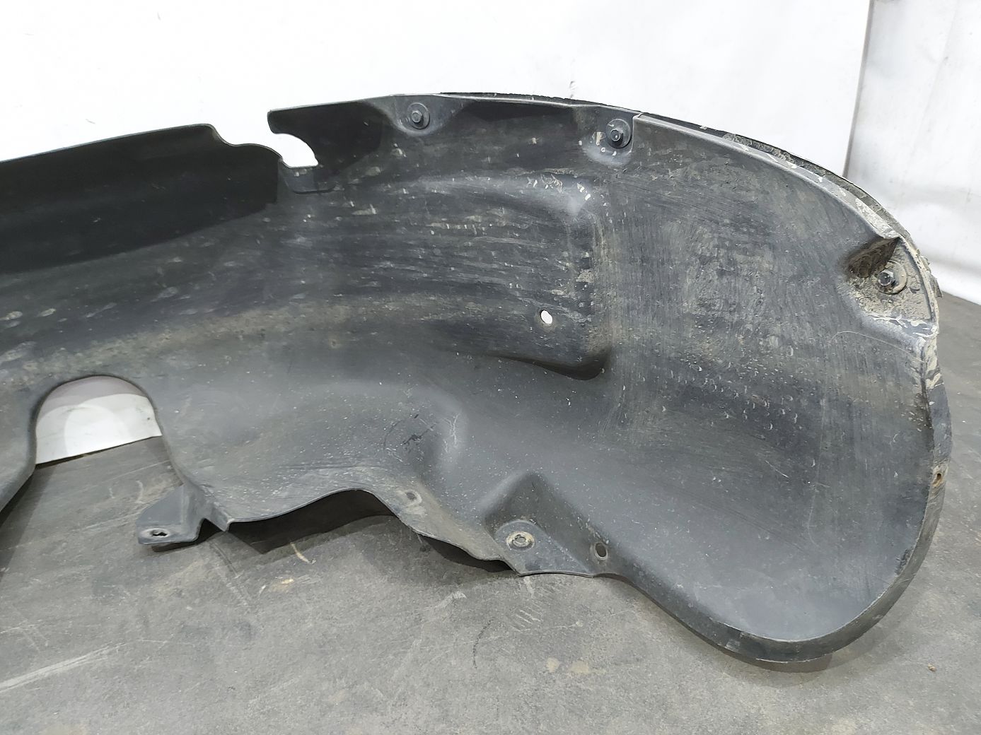 Dart Підкрилок задній лівий Dodge Dart 2013-2019 68082837AG Dodge Dart 22