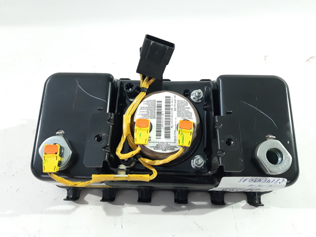 200 Airbag правый Chrysler 200 2015-2017 68148430AE Chrysler 200 3
