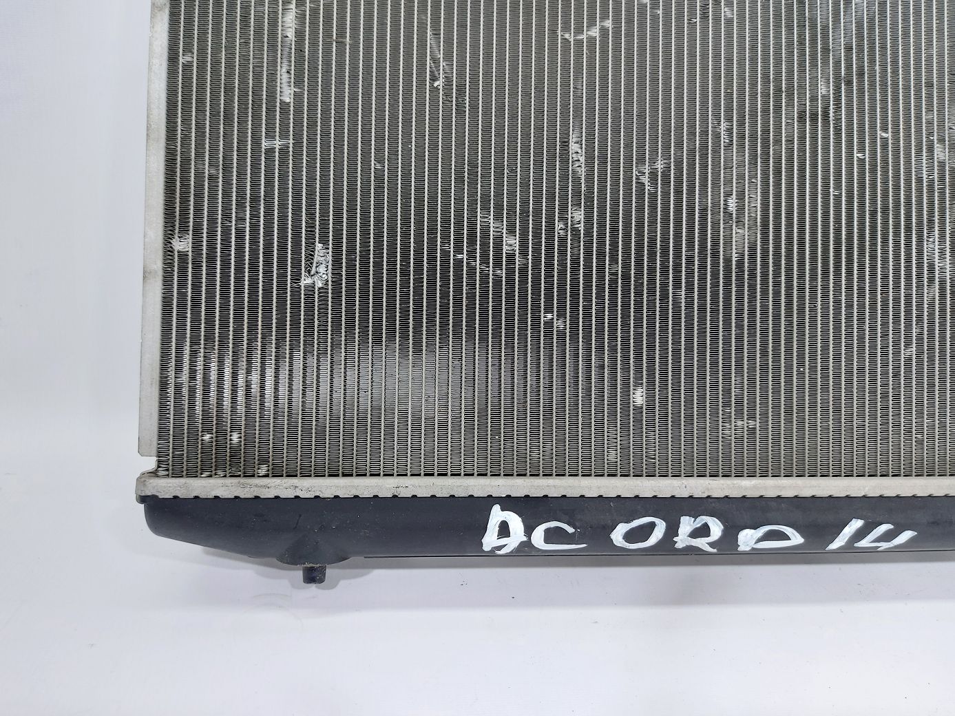 Accord Радіатор системи охолодження (дефект) Honda Accord Sedan 2013-2017 190105A2A03 Honda Accord Sedan 12