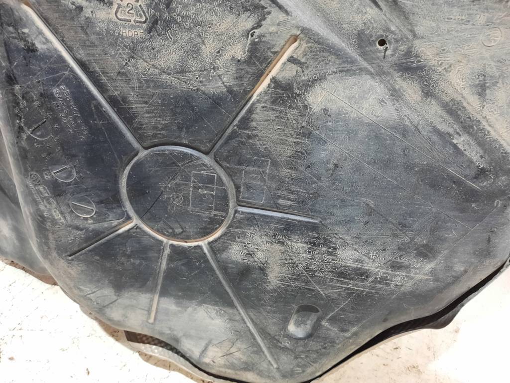 Passat s Бензобак с горловиной Volkswagen Passat S 2012-2016 561201055A Volkswagen Passat S 12