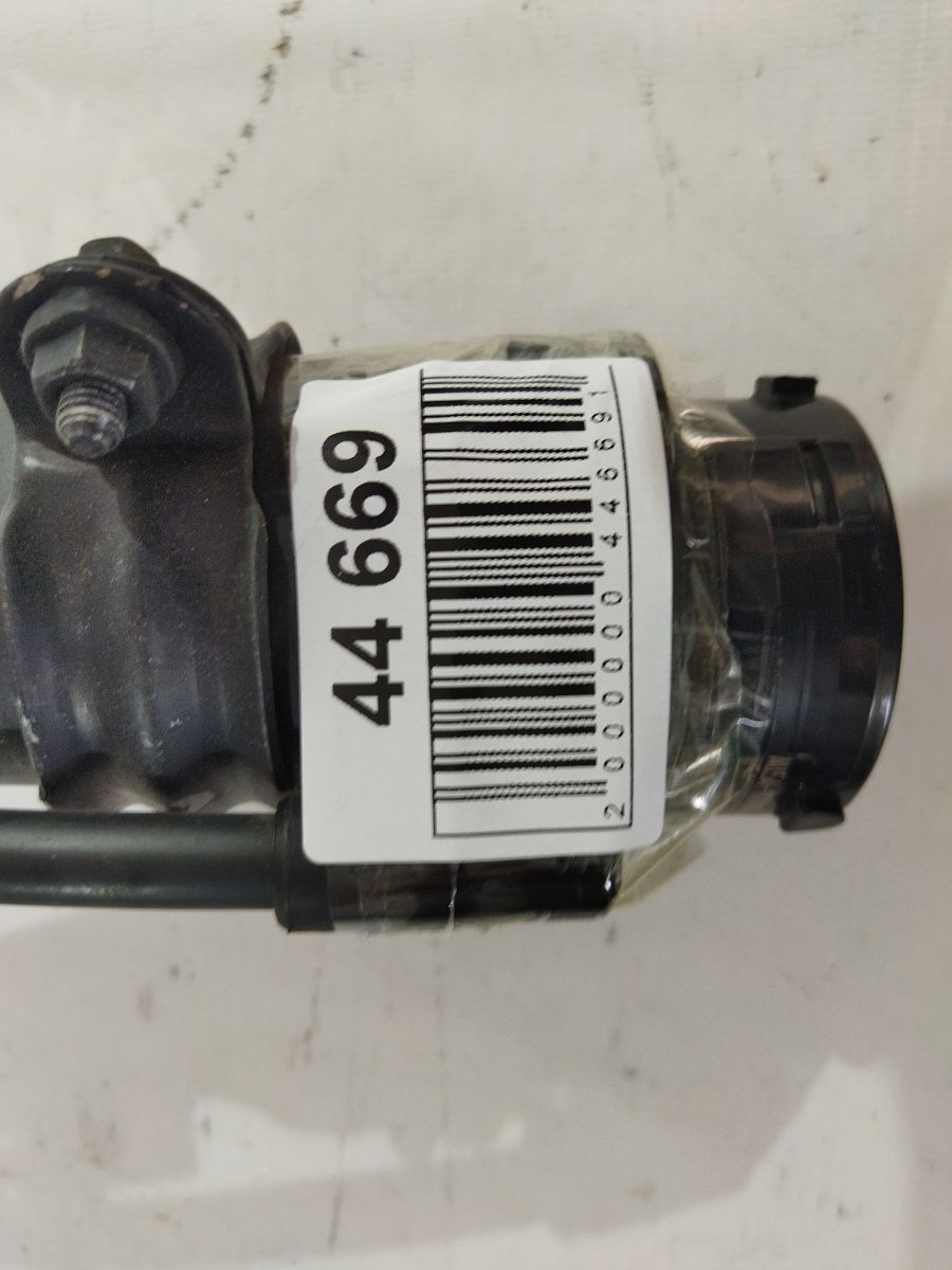 Fiesta Заливная горловина топливного бака Ford Fiesta 2011-2019 AE8Z9034G Ford Fiesta 6