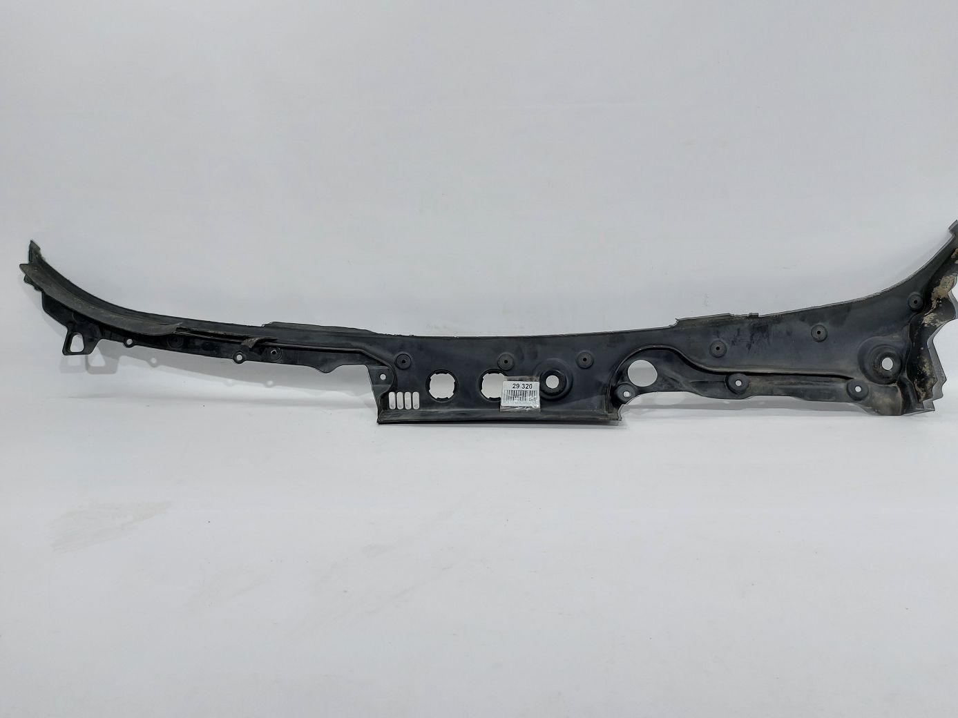 5 series. Водостік під лобове скло BMW 5 series 2011-2016 51717203124 BMW 5 series