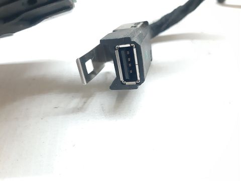 Malibu Проводка с разъемом USB Chevrolet Malibu 2013 22522344 Chevrolet Malibu 5