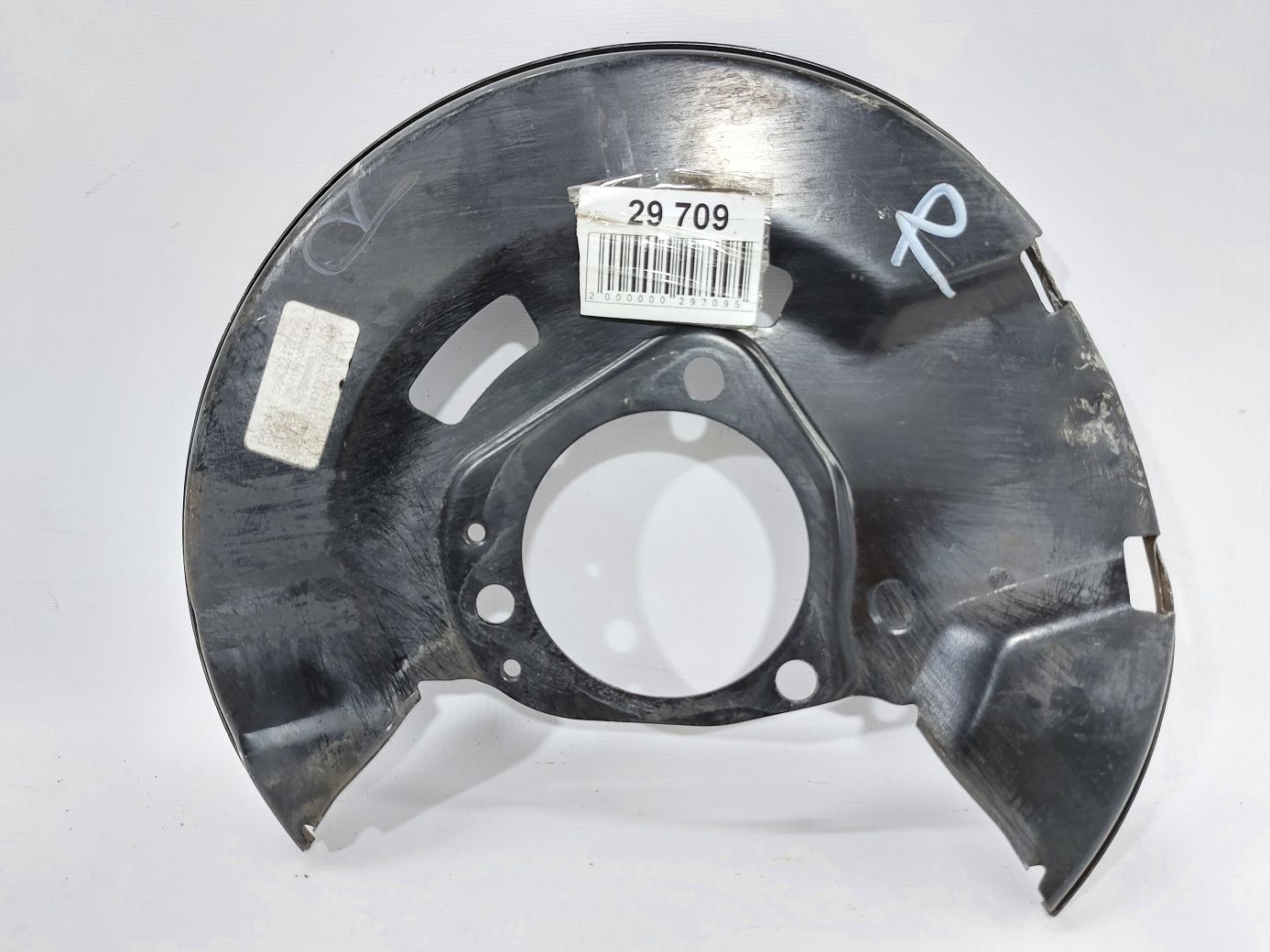 Volt. Пильовик гальмівного диска переднього правого Chevrolet Volt 2011-2015 13324459 Chevrolet Volt