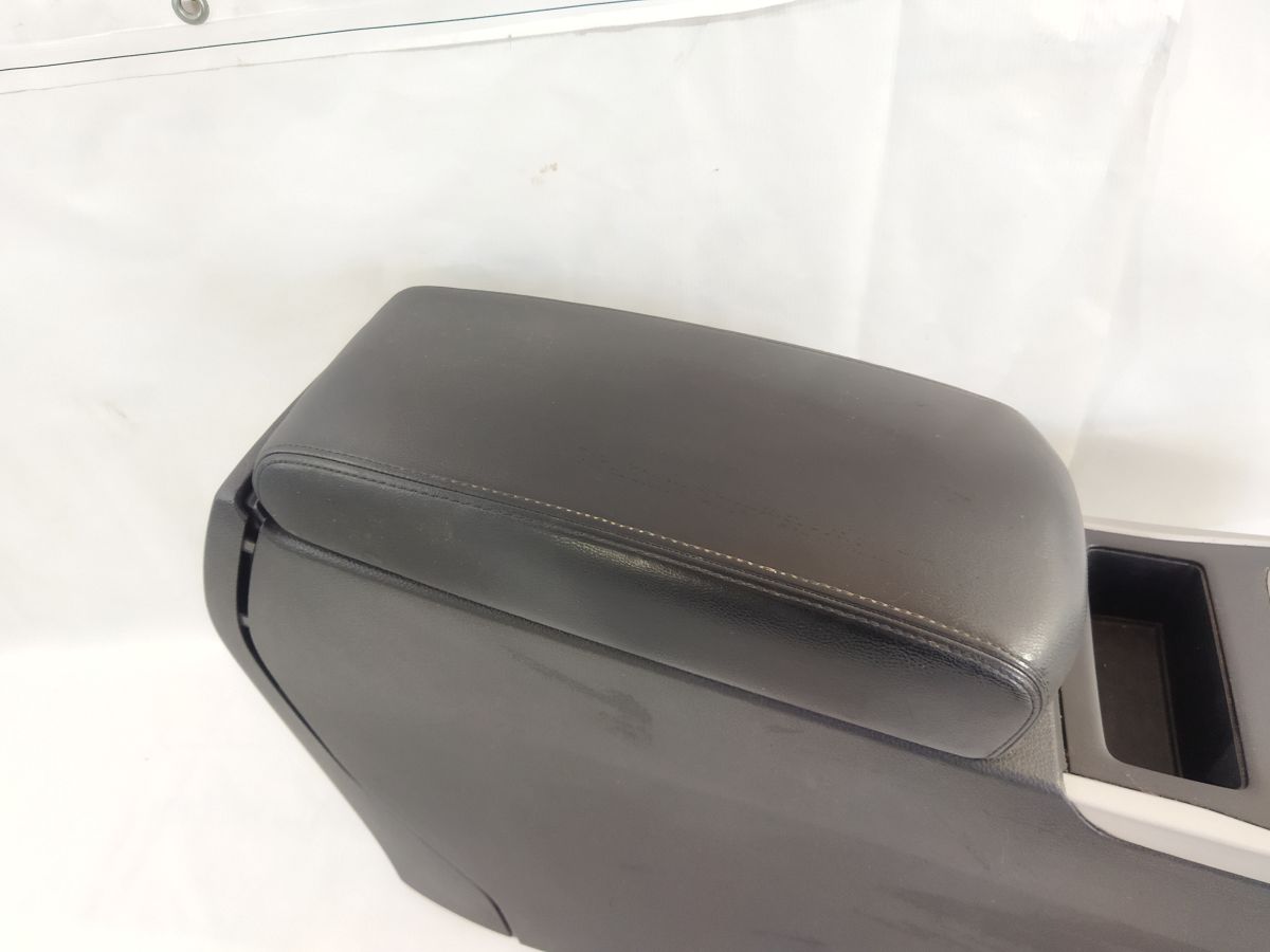 Altima Центральная консоль Nissan Altima 2015 969113TA1A Nissan Altima 8