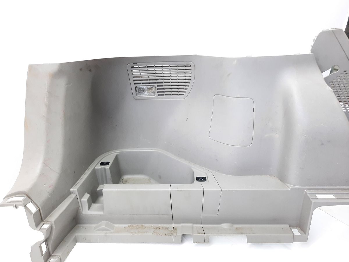 Insight Обшивка багажного відділення Honda Insight 2010-2011 84651TM8A01ZA Honda Insight 3