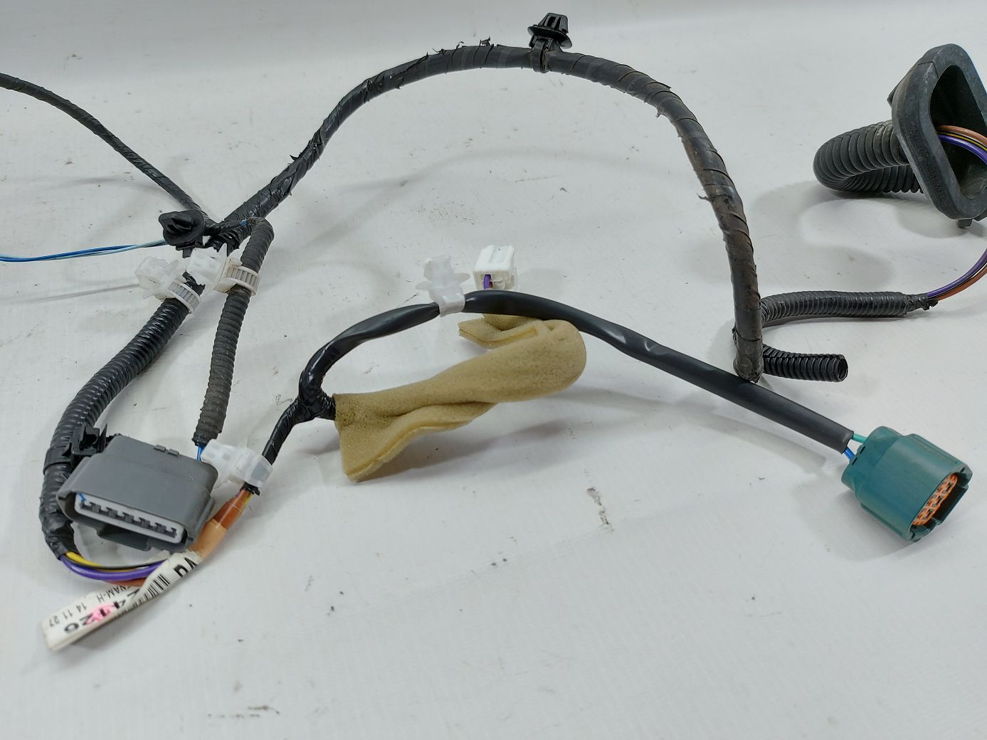 Altima Проводка двери задней правой Nissan Altima 2013-2018 241263TA0A Nissan Altima 3