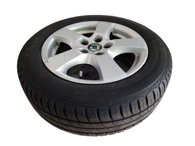 Эмблемы колёсного диска Диск колісний Skoda Fabia 185/60R14 2005-2008 6Y0601025P Skoda FABIA 3