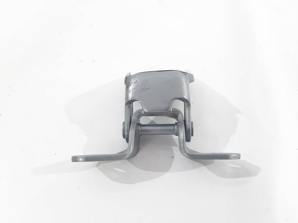 5. Петля двері передньої лівої верхня Mazda 5 2012-2015 C23559210C Mazda 5 5. Петля двері передньої лівої верхня Mazda 5 2012-2015 C23559210C Mazda 5